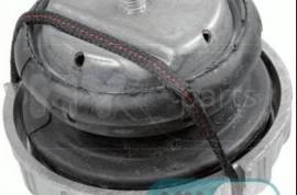 Autoparts, Engine & Engine Parts, Engine Pad, MERCEDES-BENZ 