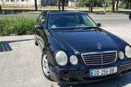 Mercedes-Benz, E CLASS