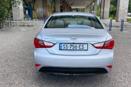 Hyundai, Sonata