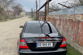 Mercedes-Benz, E CLASS, E 220