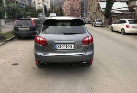 Porsche, Cayenne