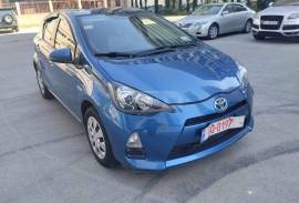 Toyota, Prius C