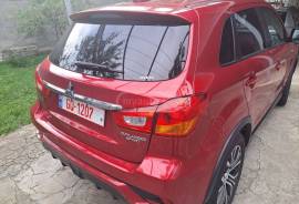 Mitsubishi, Outlander