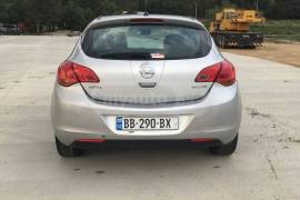 Opel, Astra