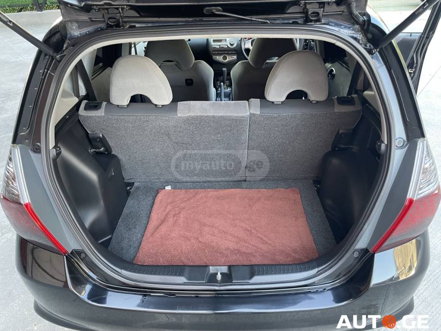 Sale Honda Honda, Fit 1.3 2006 Customs Passed