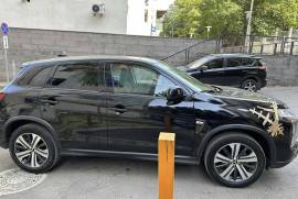 Mitsubishi, Outlander