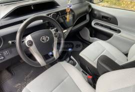 Toyota, Prius C