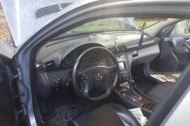Mercedes-Benz, C Class, C 220