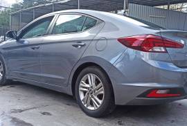 Hyundai, Elantra