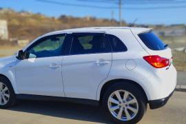 Mitsubishi, Outlander