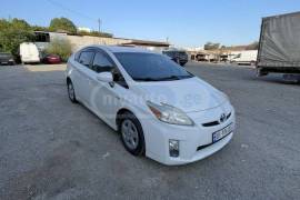 Toyota, Prius