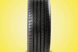 BMW , Автозапчасти, Колеса и шины, Шины