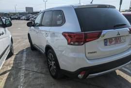 Mitsubishi, Outlander