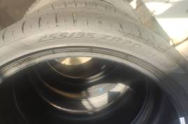 PORSCHE , Автозапчасти, Колеса и шины, Шины