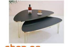 ჟურნალების მაგიდა