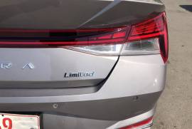 Hyundai, Elantra