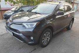 Toyota, RAV4