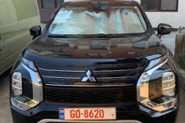 Mitsubishi, Outlander