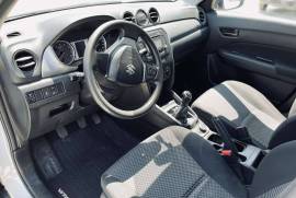 Suzuki , Vitara