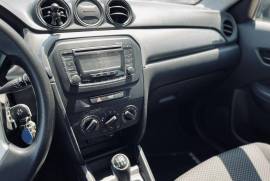 Suzuki , Vitara