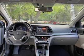 Hyundai, Elantra