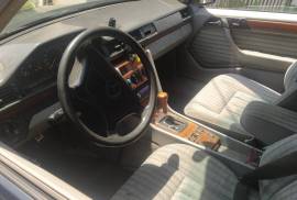 Mercedes-Benz, W124 (400E)