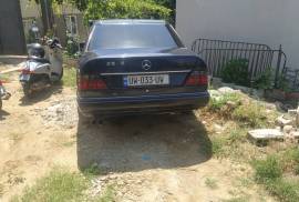 Mercedes-Benz, W124 (400E)