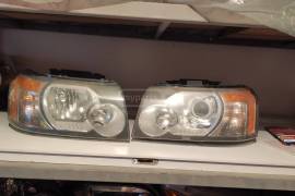 Автозапчасти, Фары и лампочки, Фары, LAND ROVER 