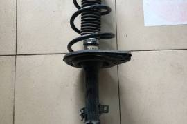 ავტონაწილები, ინტერიერი და სალონი, TOYOTA 