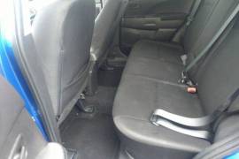 Mitsubishi, Outlander