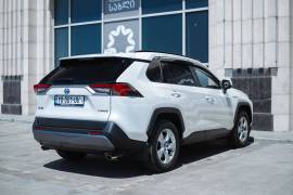 Toyota, RAV4