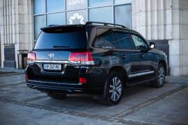 Toyota, Land Cruiser