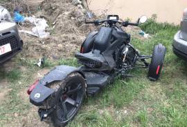 BRP, Can-Am Commander 800