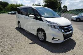 Nissan, Serena