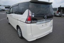 Nissan, Serena