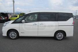 Nissan, Serena