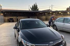 Kia, Optima