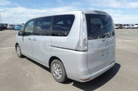 Nissan, Serena