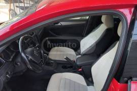 Volkswagen, Jetta