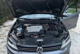 Volkswagen, Jetta