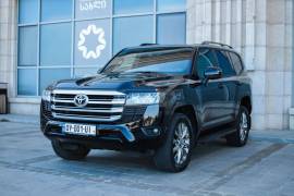 Toyota, Land Cruiser