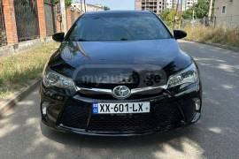 Toyota, Camry