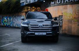 Toyota, Land Cruiser