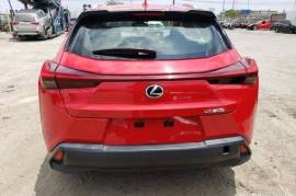 Lexus, UX series, UX 200
