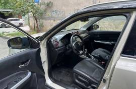 Suzuki , Vitara