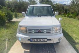 Mitsubishi, Pajero IO