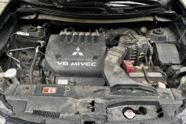 Mitsubishi, Outlander