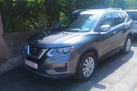 Nissan, Rogue