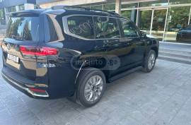 Toyota, Land Cruiser