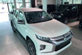 Mitsubishi, L200